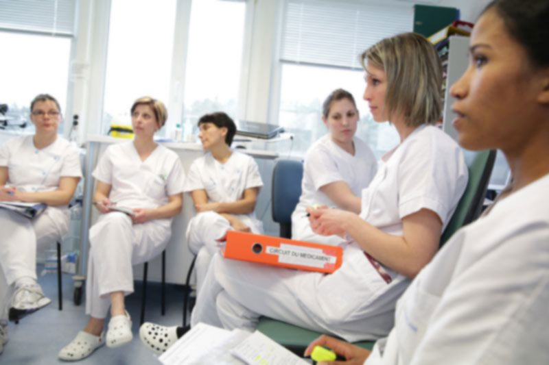 reunion_equipe PSY FORMA TEAM reunion equipe INFIRMIÈRES - PSY FORMA TEAM